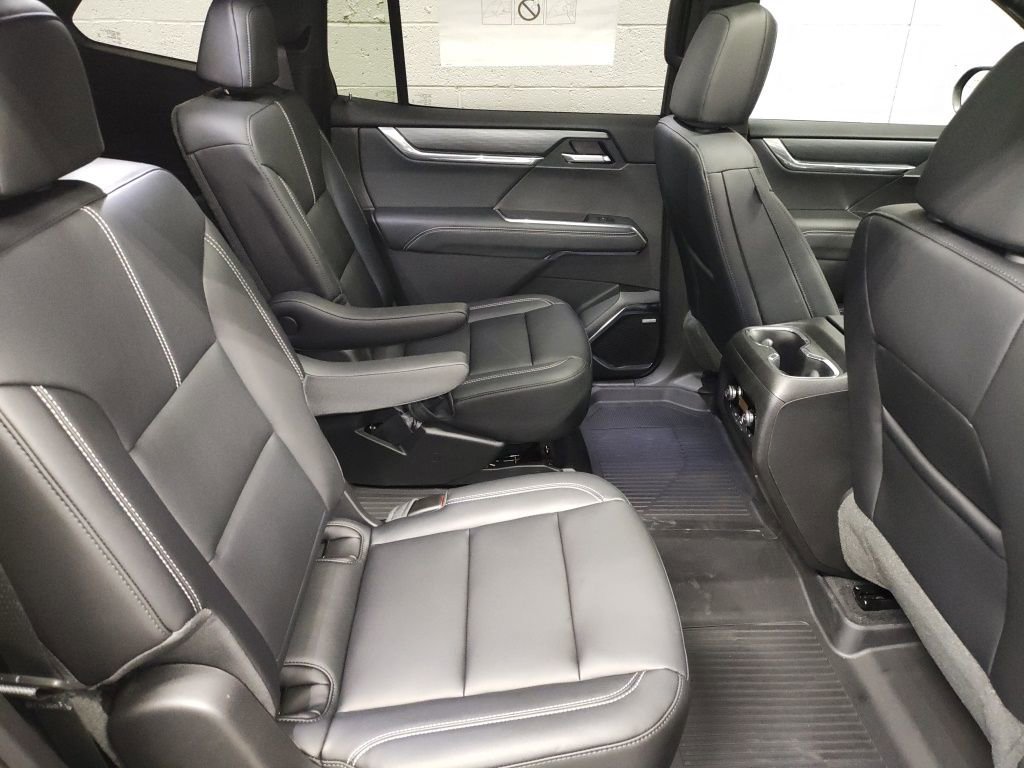 New 2026 GMC Acadia Elevation w/ Black Edition image 12