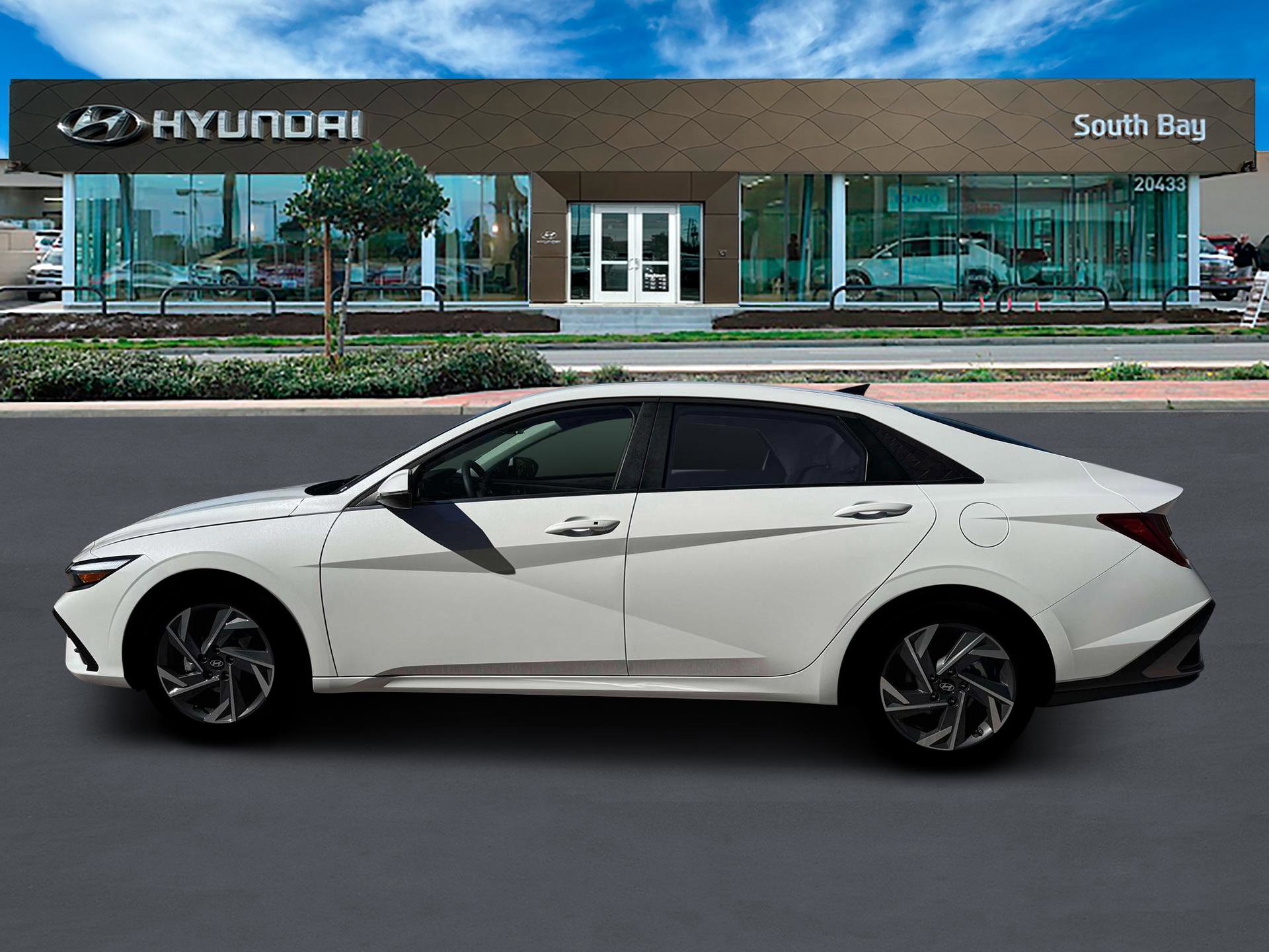 New 2026 Hyundai Elantra Limited image 3