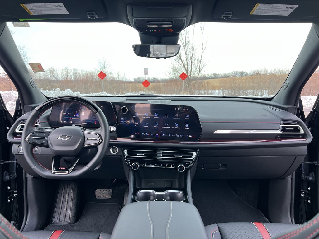 Used 2024 Chevrolet Traverse RS AWD/4WD image 21