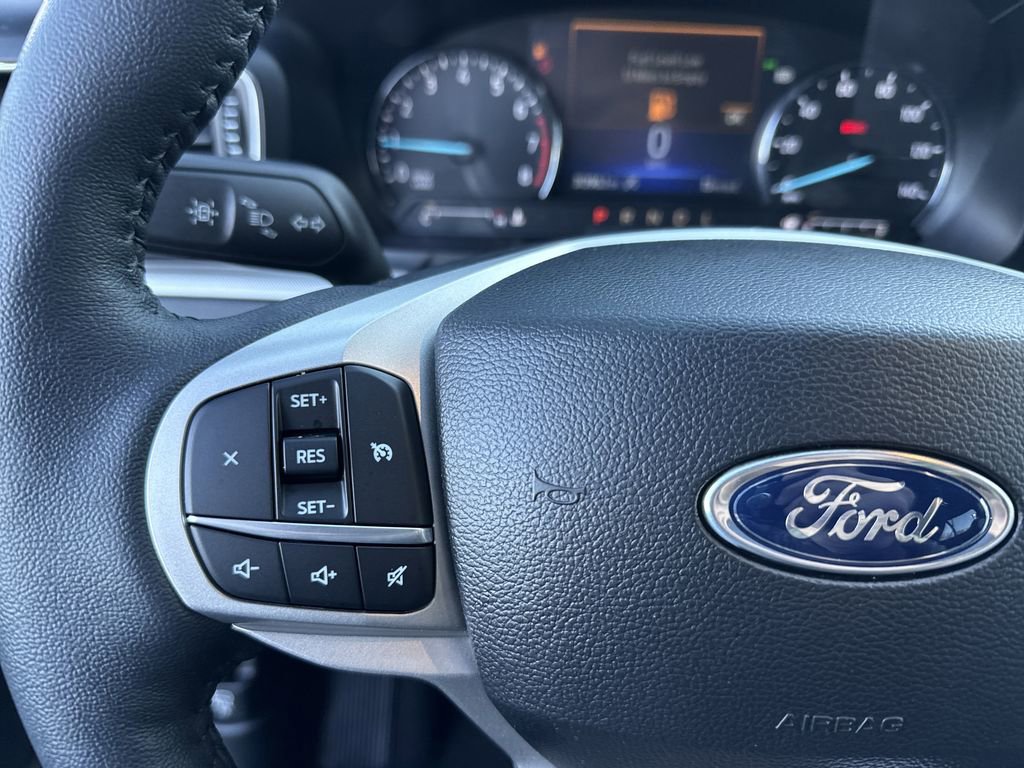Used 2023 Ford Explorer XLT w/ Equipment Group 202A image 27
