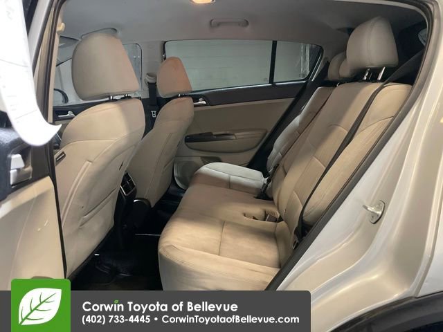 Used 2020 Kia Sportage LX image 25