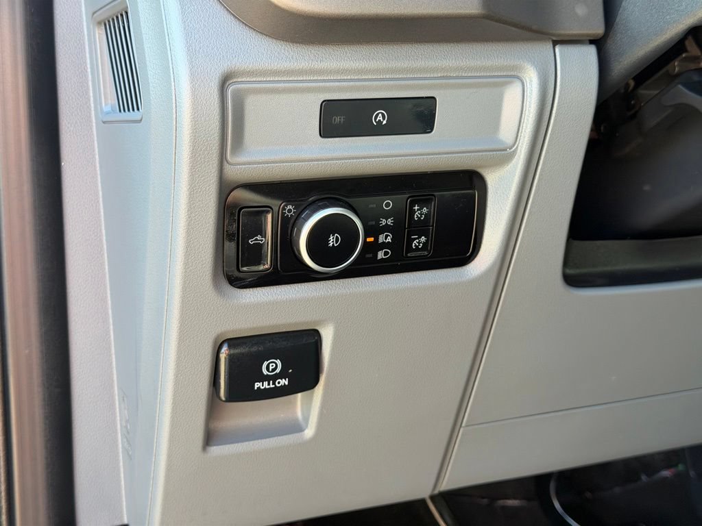 Used 2025 Ford F150 XLT w/ Equipment Group 301A Standard AWD/4WD image 21