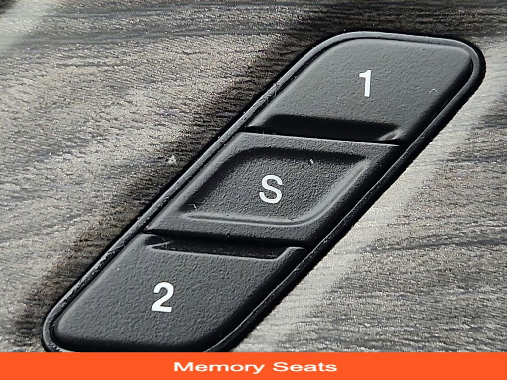 Used 2023 Jeep Grand Cherokee Overland image 40