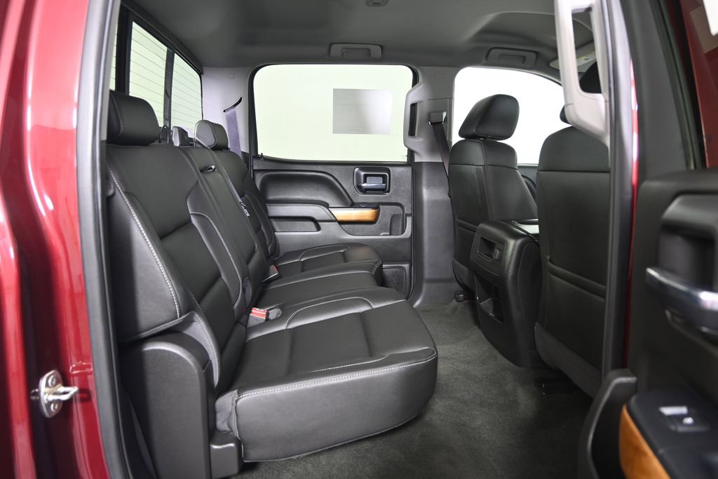 Used 2017 Chevrolet Silverado 1500 LTZ w/ LTZ Plus Package AWD/4WD image 17