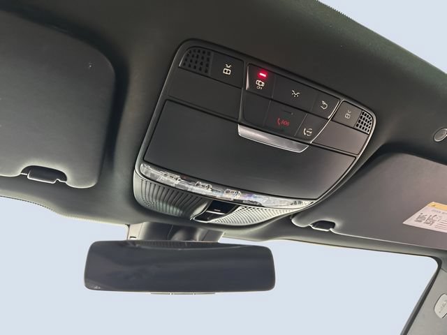 Used 2021 Mercedes-Benz GLC 300 4MATIC image 27