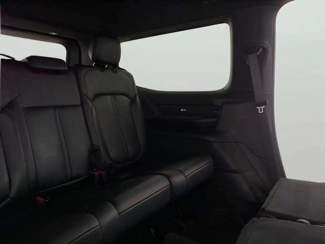 Used 2024 Jeep Wagoneer Series II w/ Flexible Seating Group RWD image 75