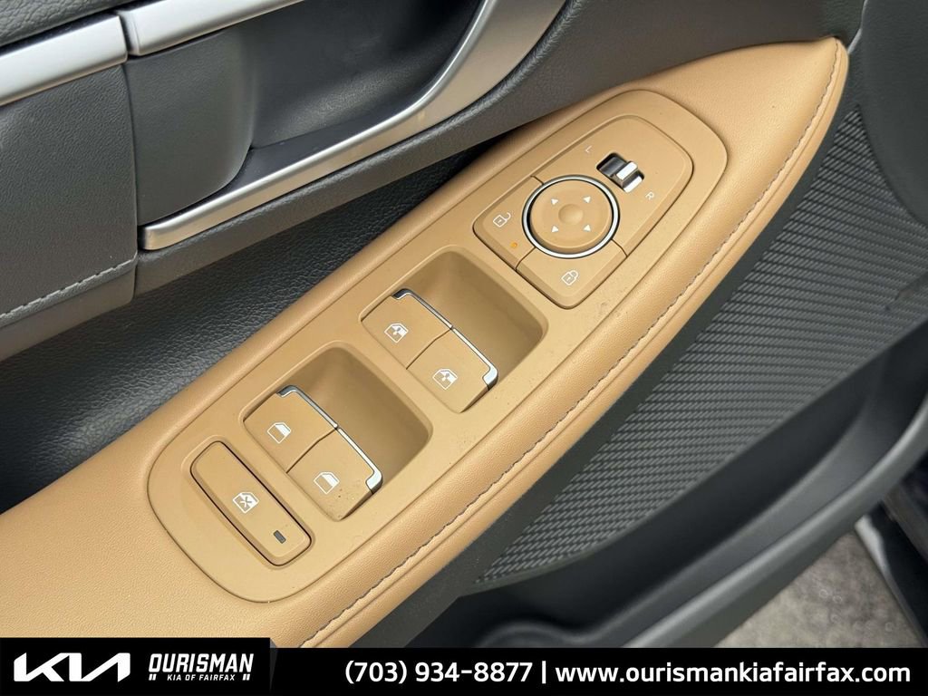 Used 2024 Hyundai Sonata Limited image 14