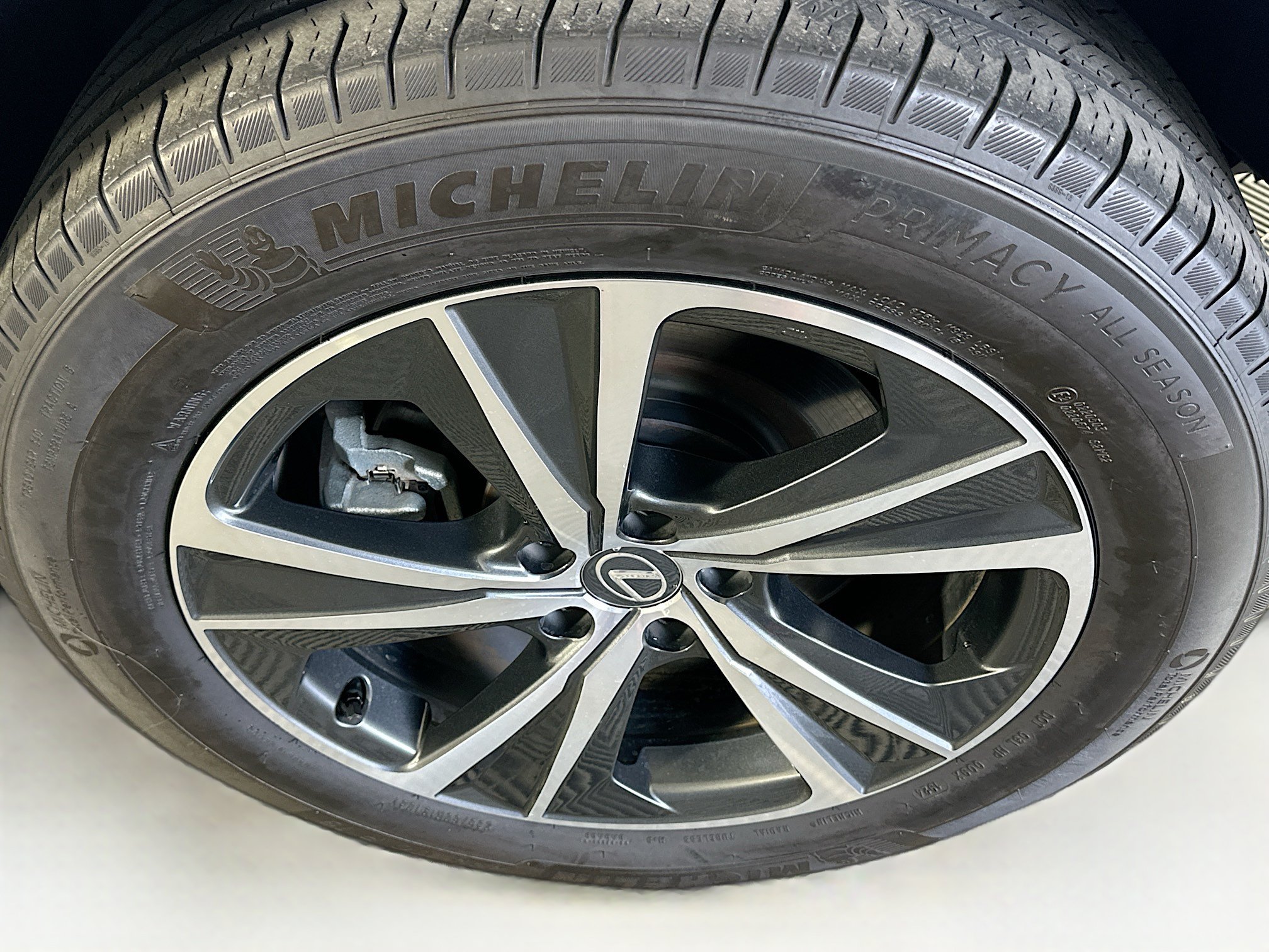 Used 2024 Lexus RX 350 Premium w/ Cold Area Package FWD image 11