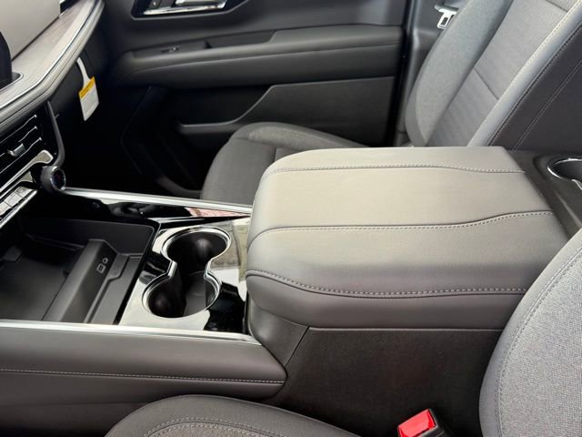 New 2026 Chevrolet Suburban LS w/ Max Trailering Package AWD/4WD image 34