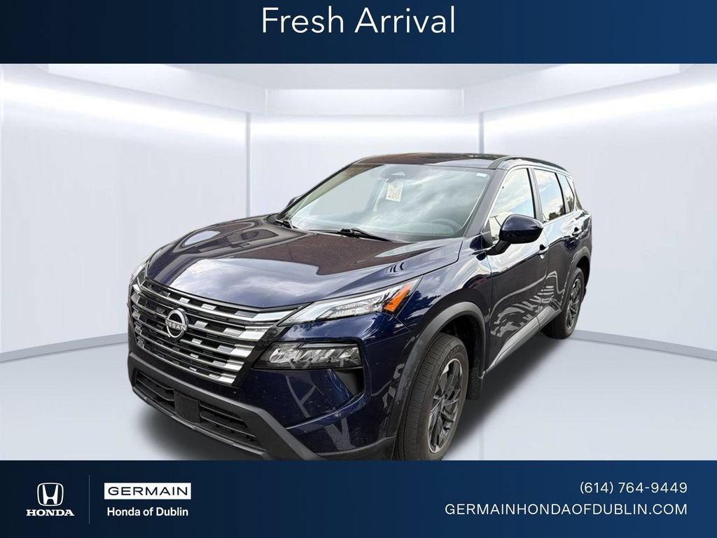 Used 2024 Nissan Rogue SV AWD/4WD image 1