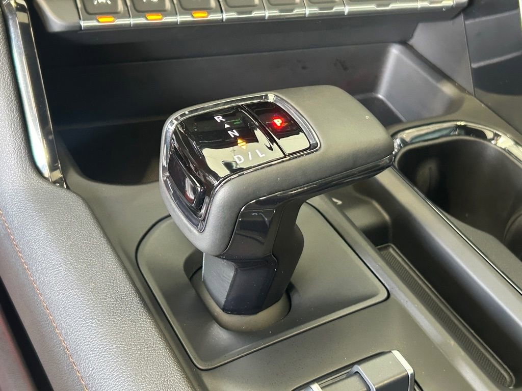 Used 2025 GMC Sierra 1500 AT4 w/ AT4 Premium Package image 16