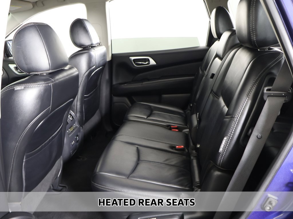 Used 2019 Nissan Pathfinder SL image 8