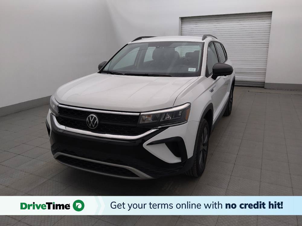 Used 2023 Volkswagen Taos S FWD image 1