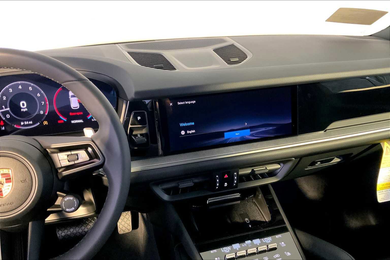 New 2026 Porsche Cayenne image 16