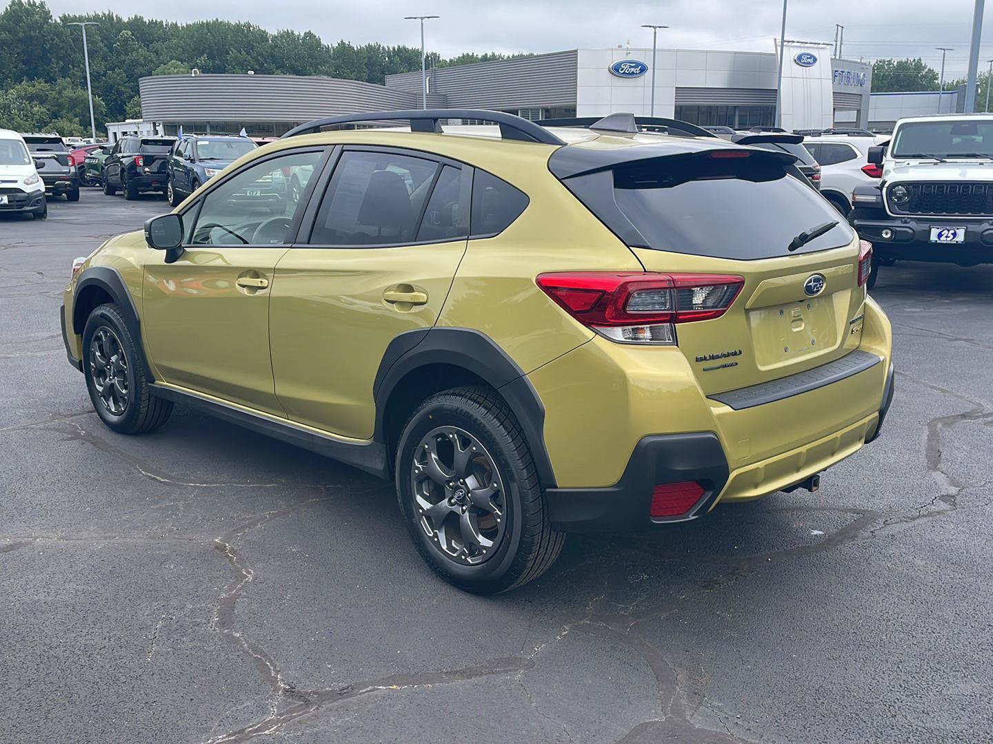 Used 2023 Subaru Crosstrek 2.5i Sport AWD/4WD image 3