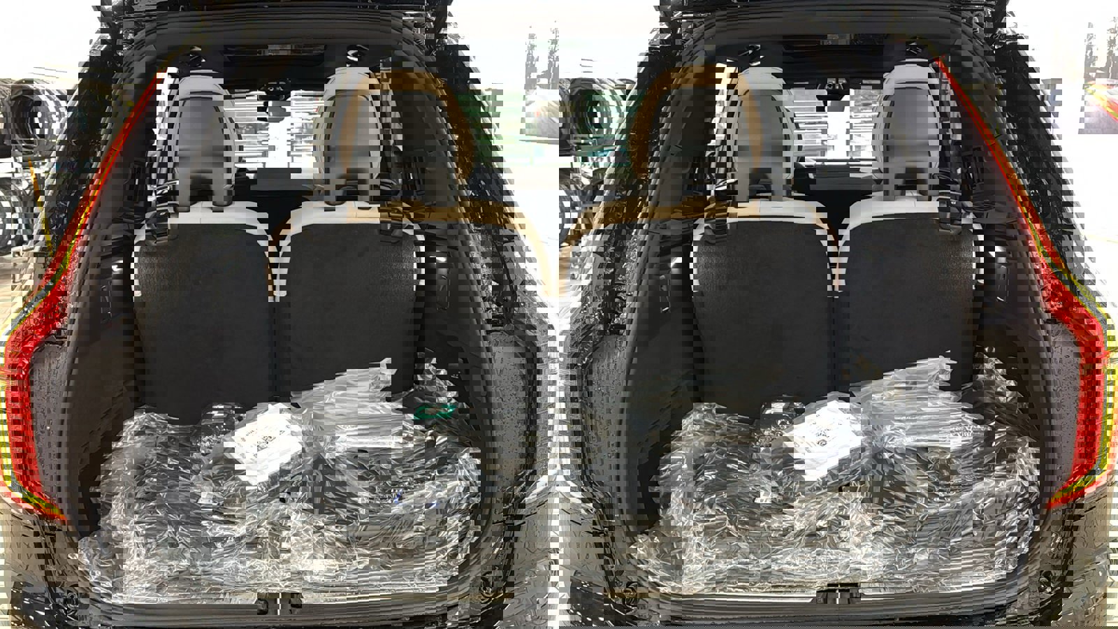 Used 2026 Volvo XC90 T8 Plus w/ Protection Package Premier image 29