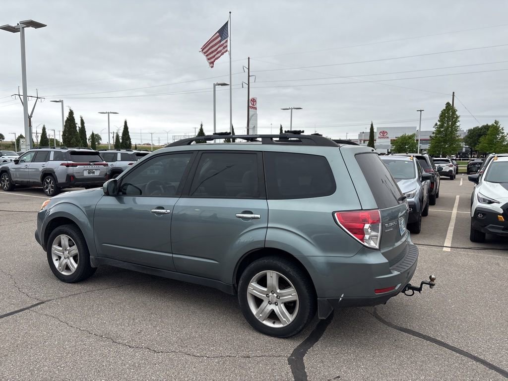 Used 2010 Subaru Forester 2.5X Premium AWD/4WD image 6