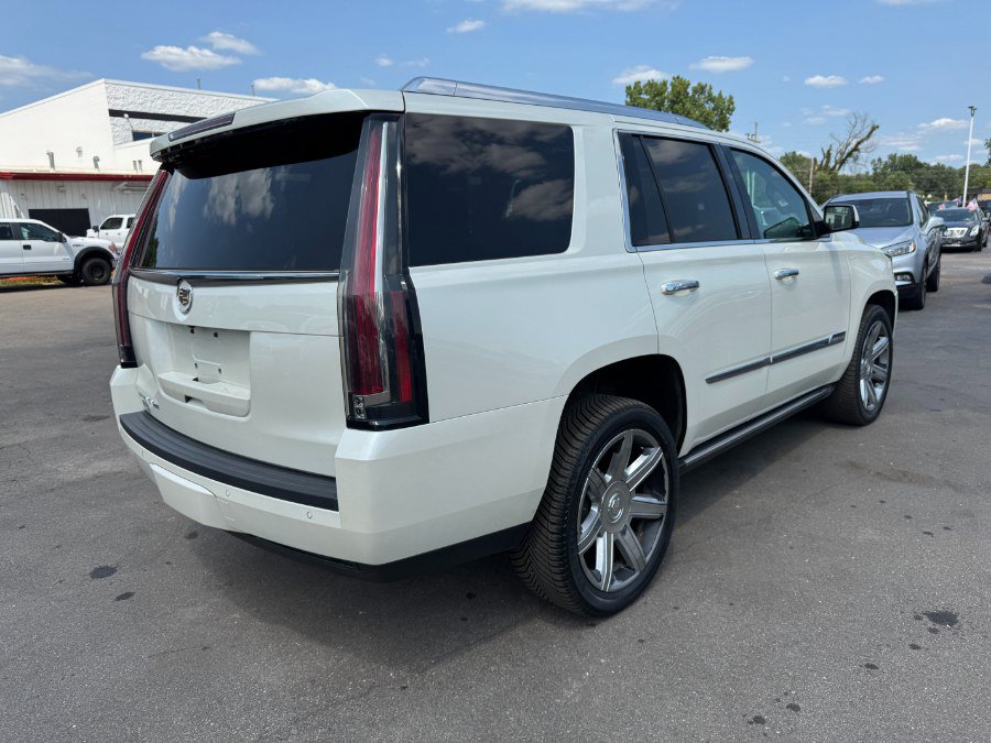 Used 2015 Cadillac Escalade Premium AWD/4WD image 5