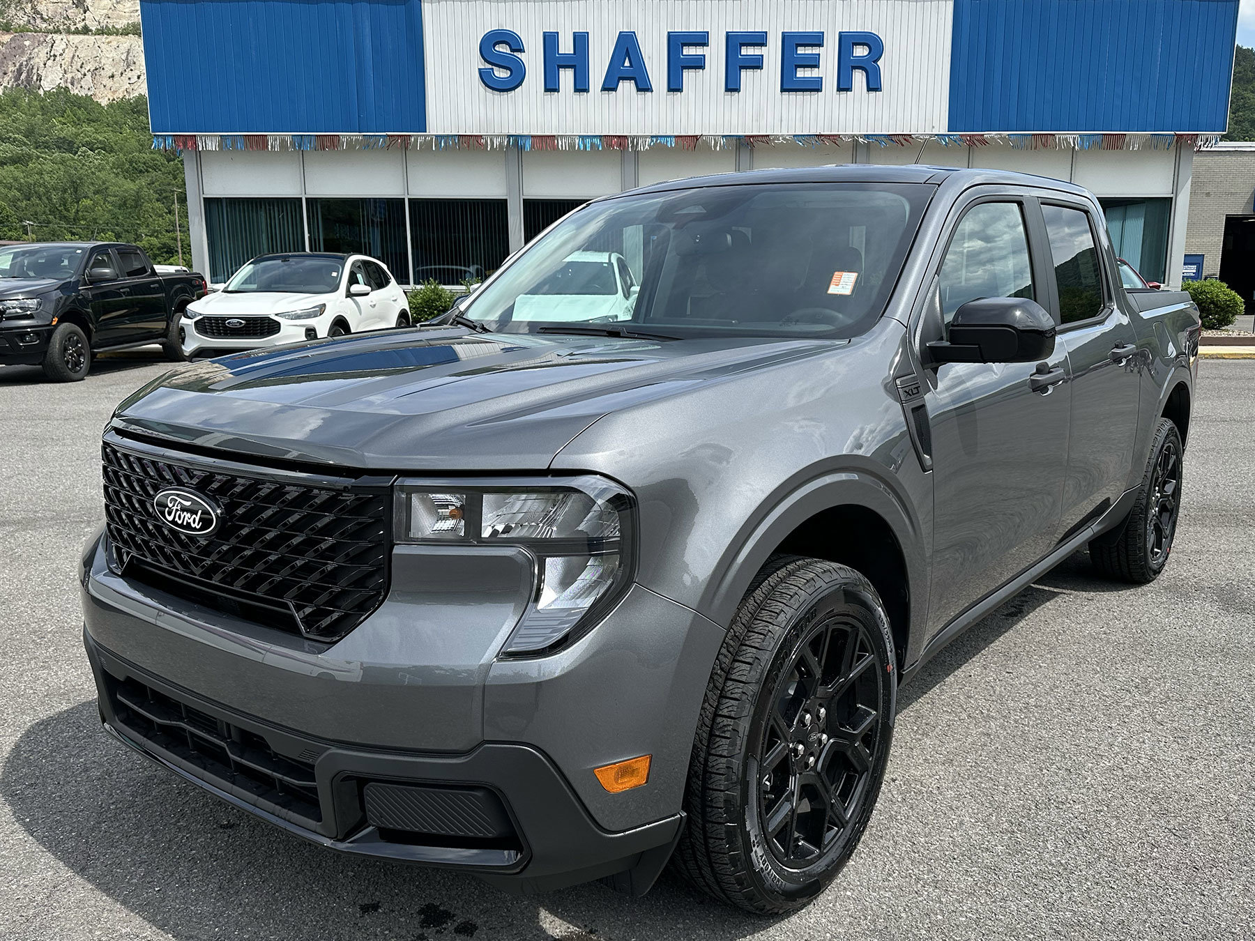 New 2025 Ford Maverick XLT w/ XLT Luxury Package image 1