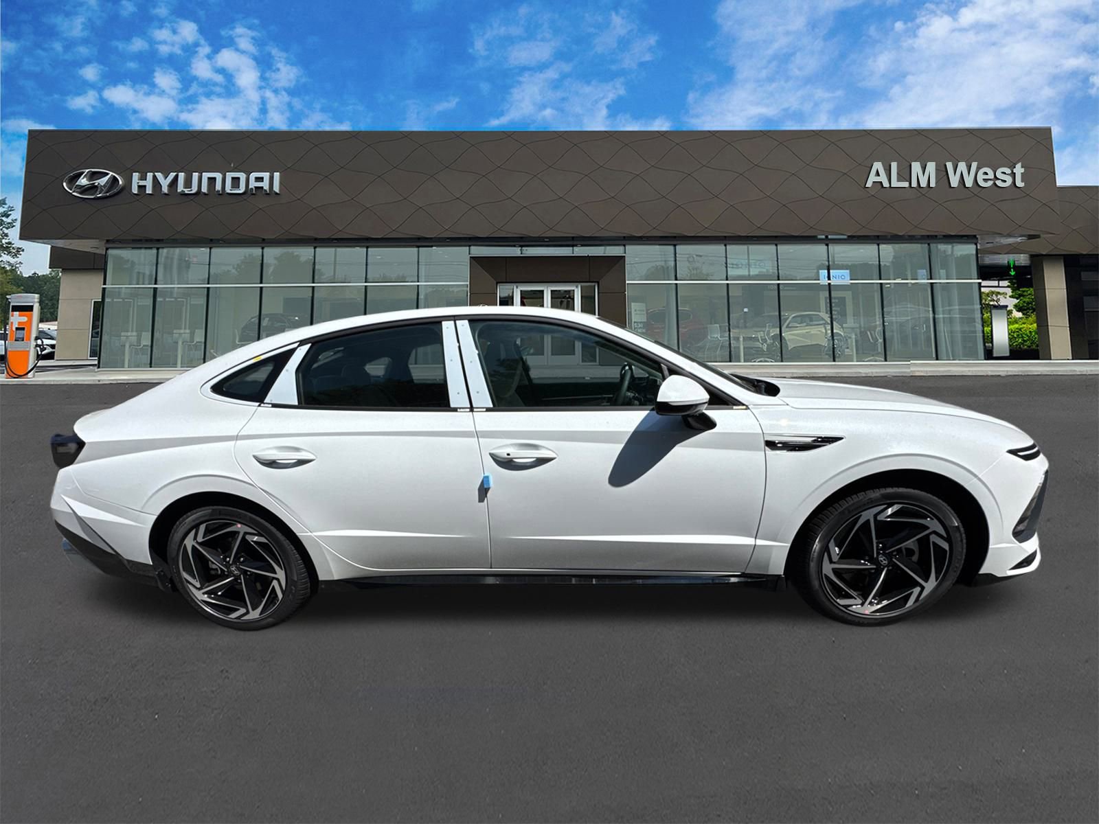 New 2026 Hyundai Sonata SEL image 4