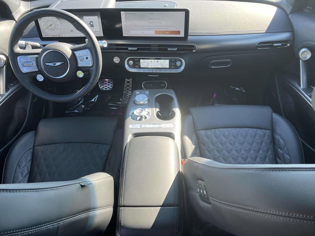 New 2024 Genesis GV60 Performance image 11