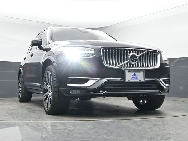 Used 2023 Volvo XC90 B6 Ultimate w/ Protection Package image 15