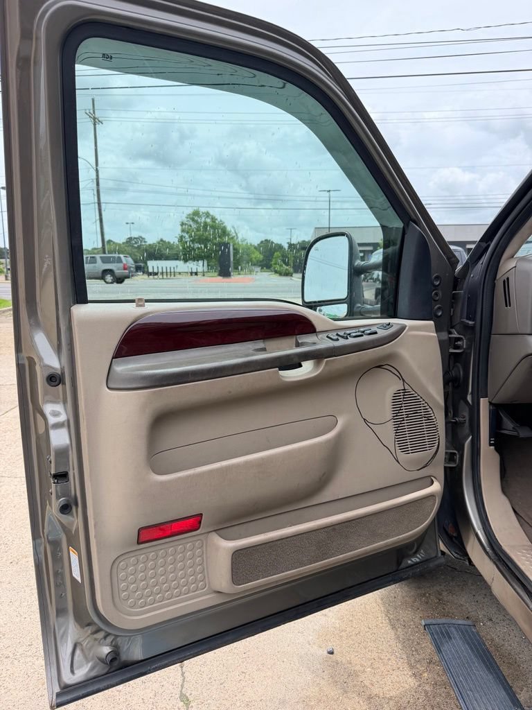 Used 2003 Ford Excursion Eddie Bauer AWD/4WD image 13