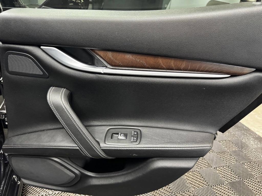Used 2016 Maserati Ghibli S image 53