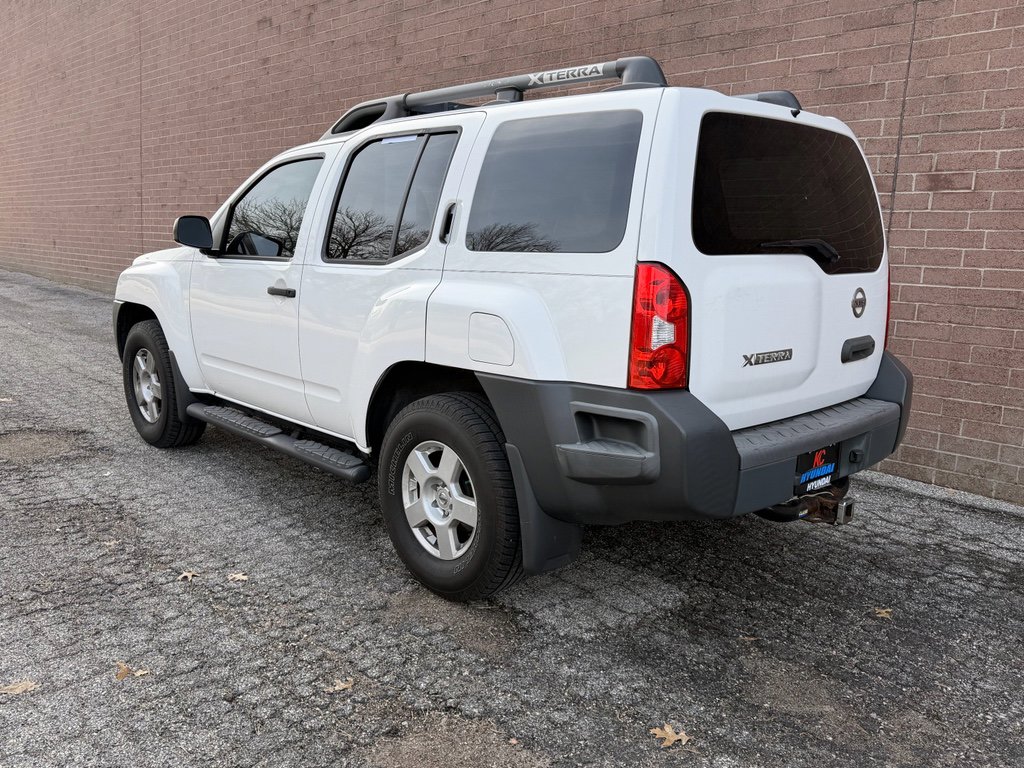 Used 2007 Nissan Xterra S w/ Utility Pkg image 3