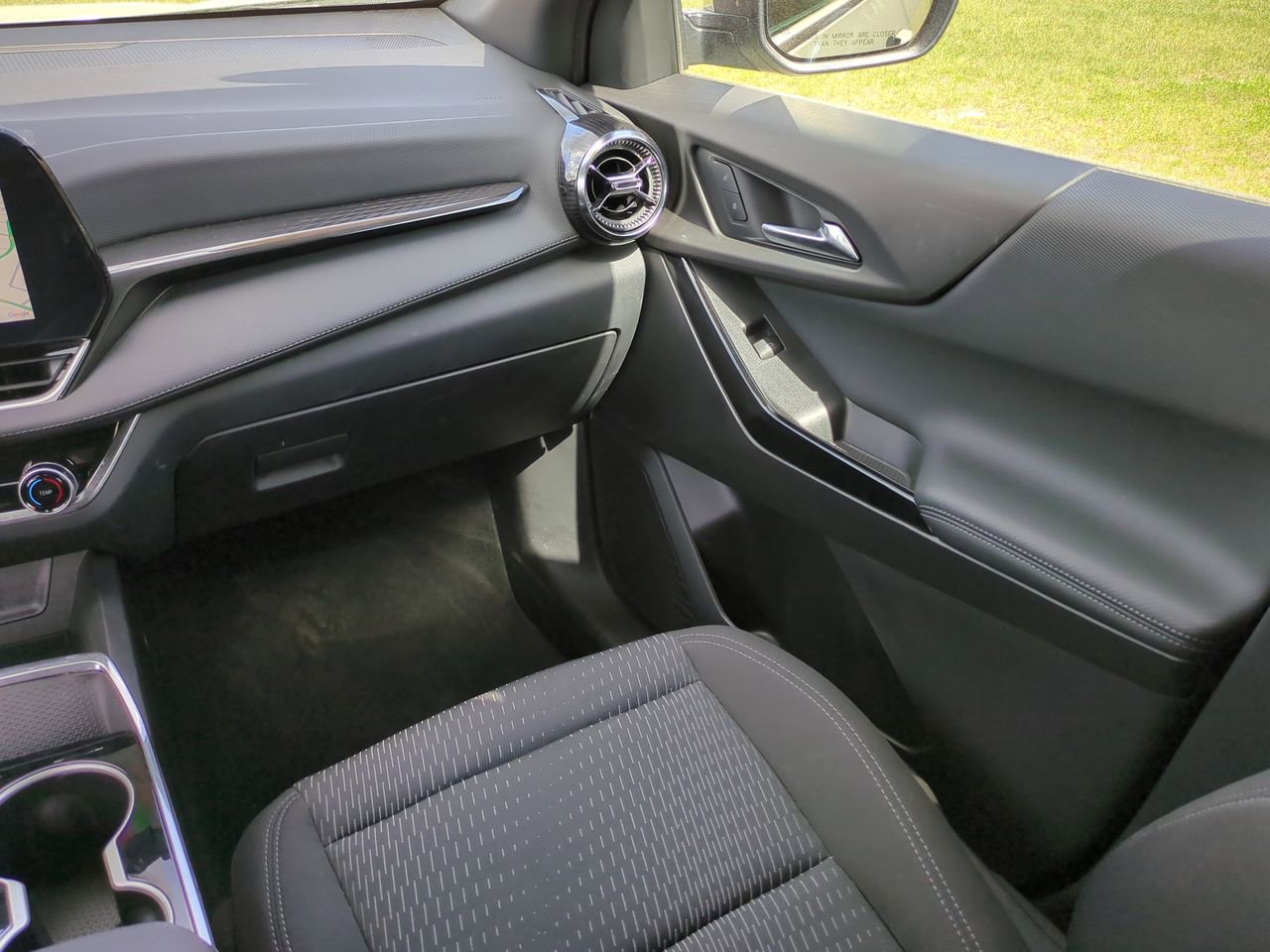 Used 2025 Chevrolet Equinox LT image 17