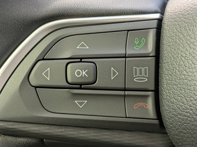 New 2025 Jeep Grand Cherokee Altitude image 21