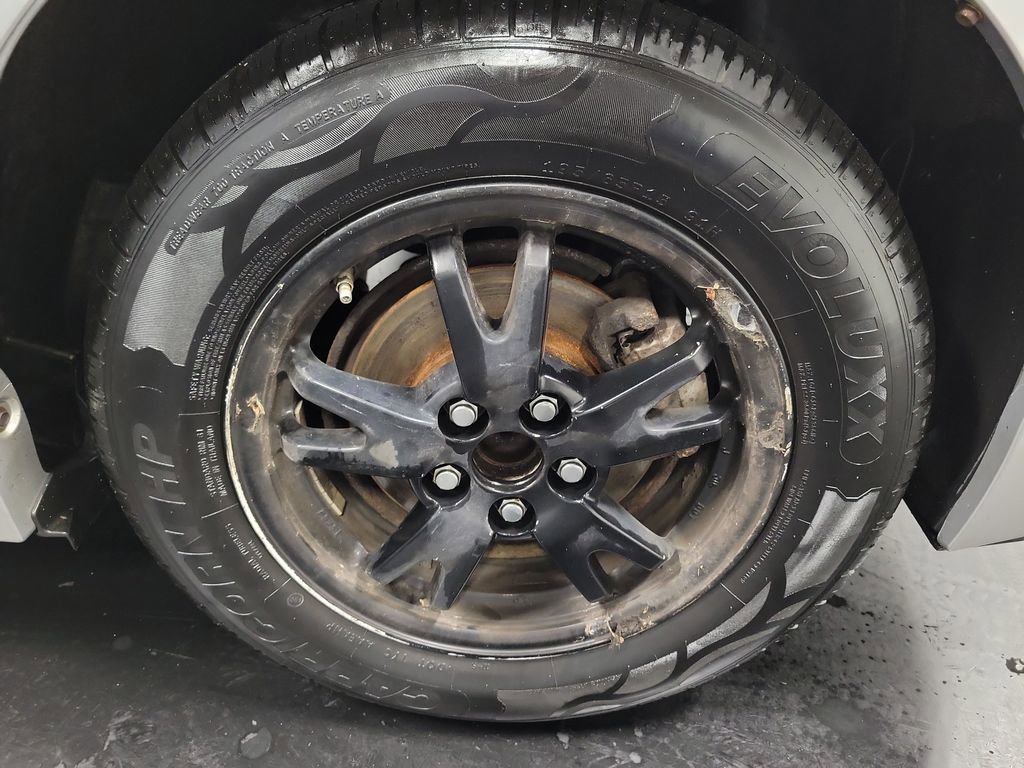 Used 2014 Toyota Prius Two image 10