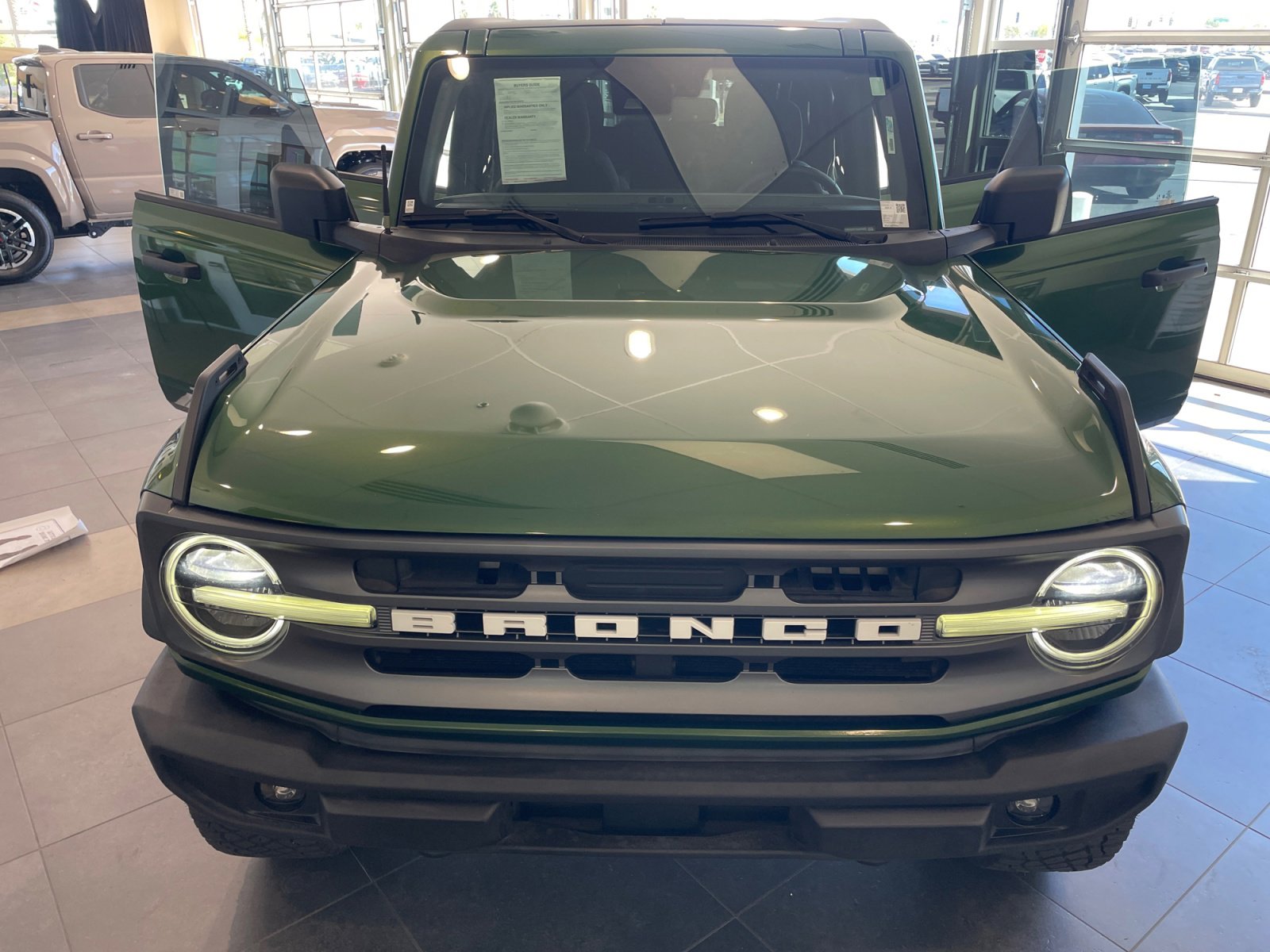 Used 2022 Ford Bronco Big Bend w/ Sasquatch Package image 23