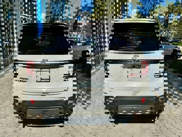 Certified 2022 Honda Passport TrailSport image 6