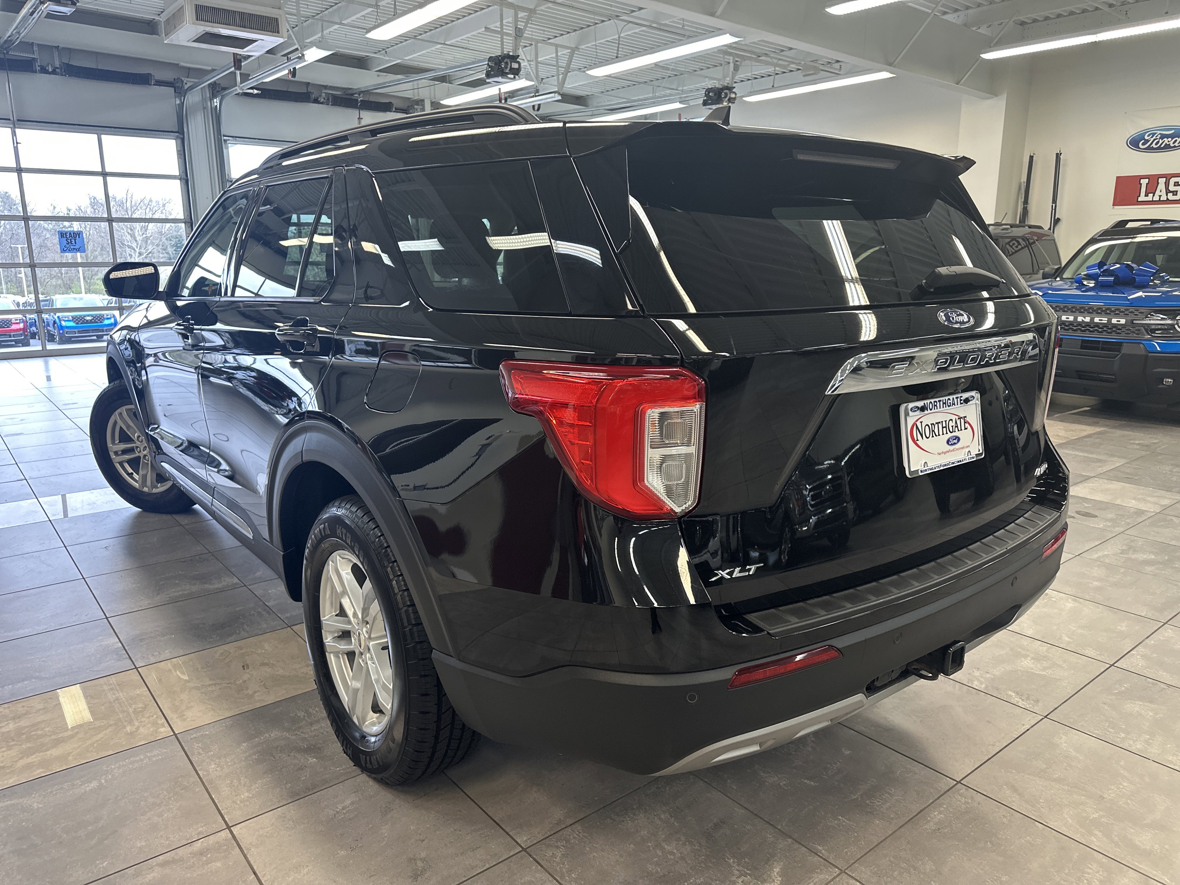 Used 2023 Ford Explorer XLT w/ Equipment Group 202A image 16