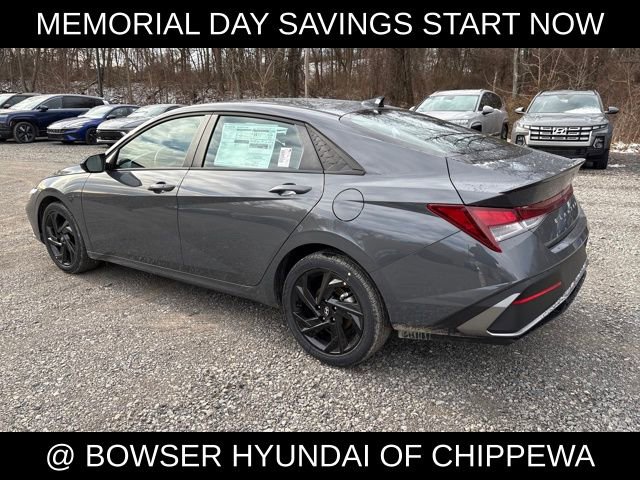 New 2026 Hyundai Elantra Sport FWD video 3