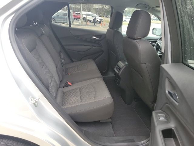 Used 2020 Chevrolet Equinox LT w/ Driver Convenience Package image 22