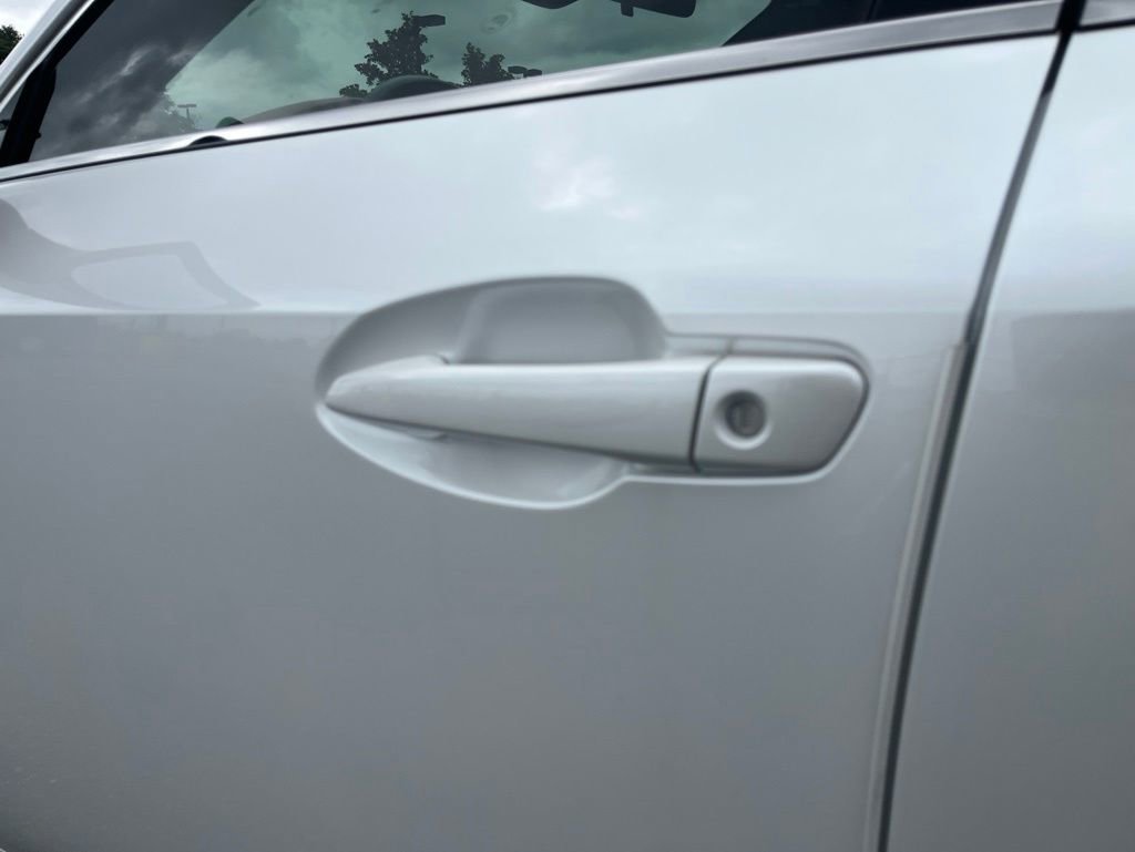Used 2022 Lexus IS 300 w/ Accessory Package RWD image 15