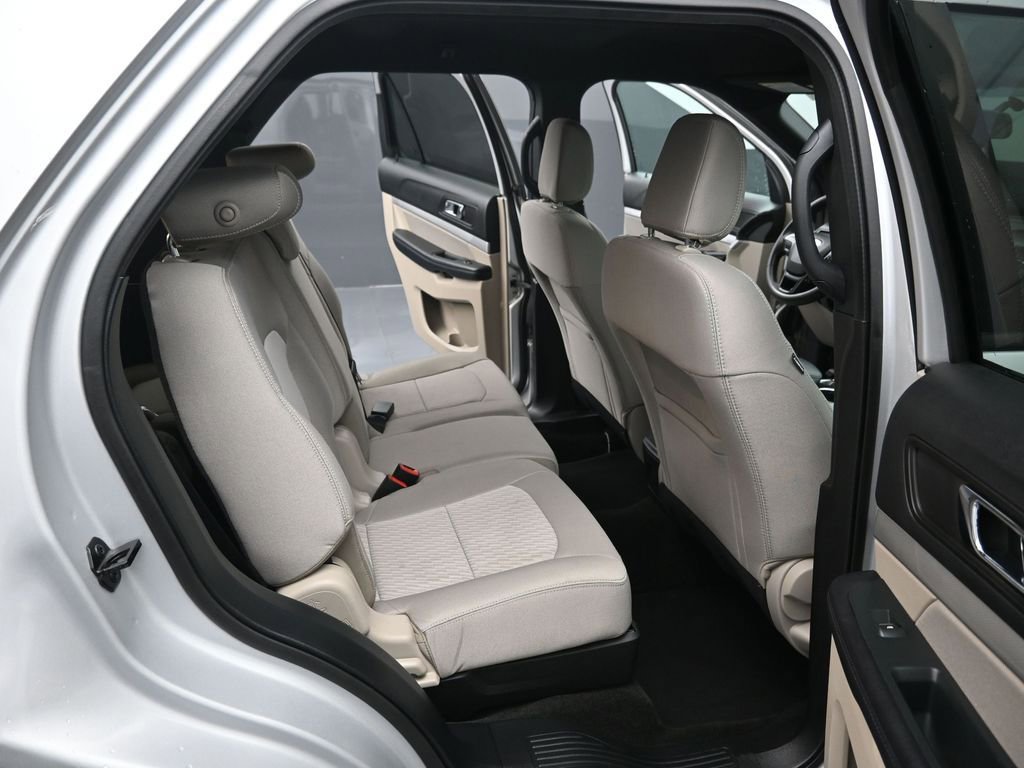 Used 2018 Ford Explorer 4WD image 28