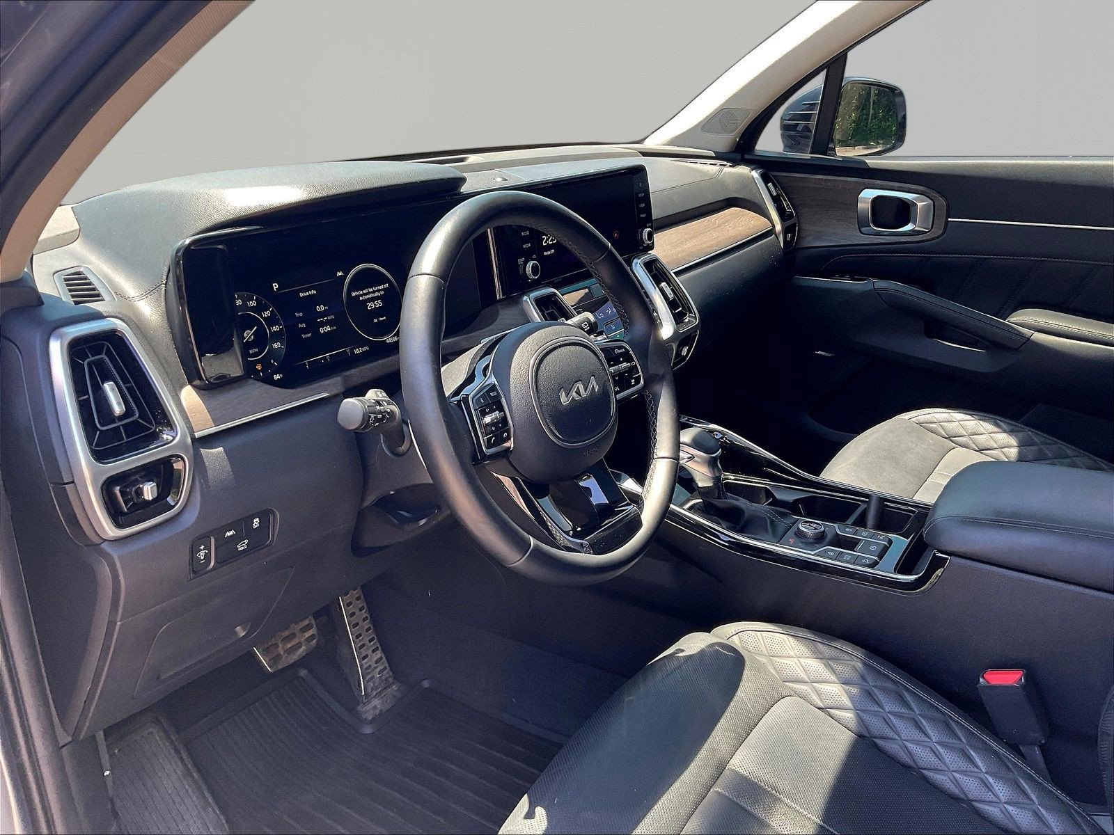 Used 2023 Kia Sorento SX Prestige AWD/4WD image 18