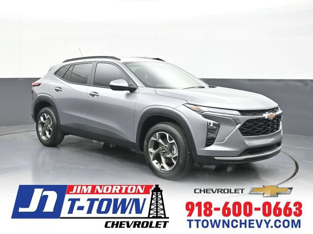 New 2026 Chevrolet Trax LT w/ Driver Confidence Package FWD image 1