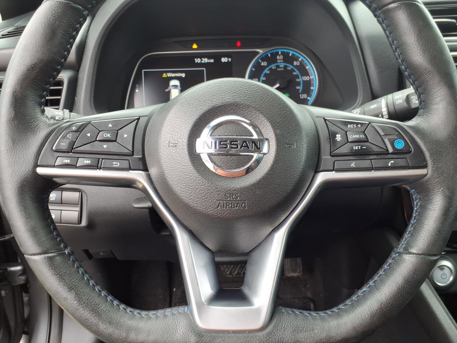 Used 2019 Nissan Leaf SV w/ SV Technology Package image 8