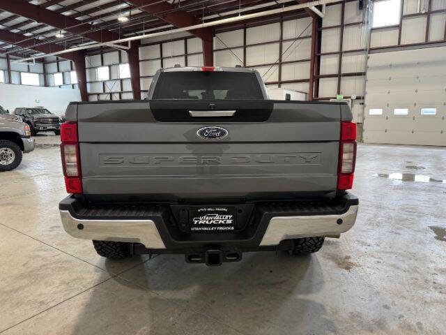 Used 2022 Ford F350 XLT w/ XLT Premium Package image 11