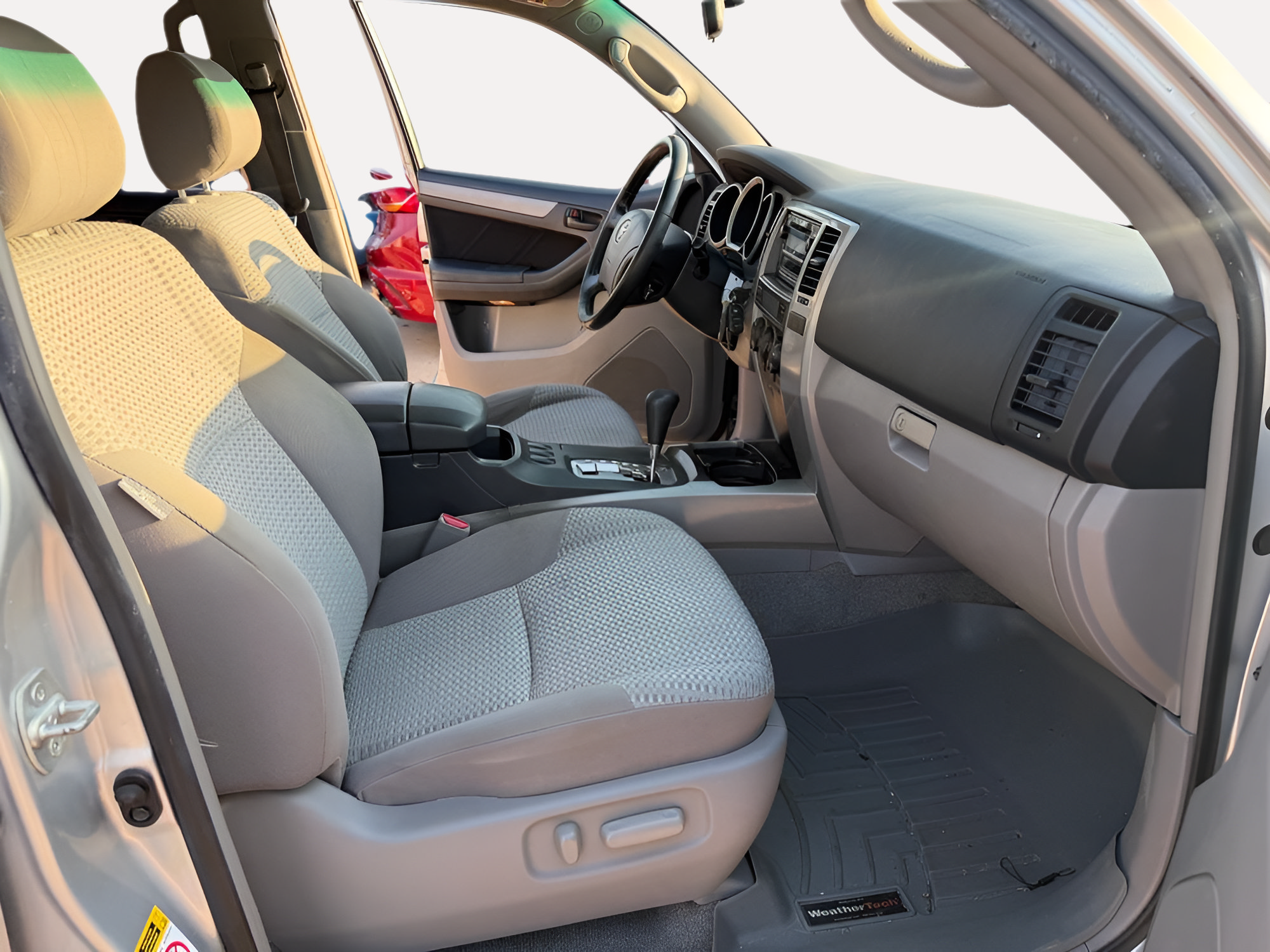 Used 2007 Toyota 4Runner SR5 RWD image 9