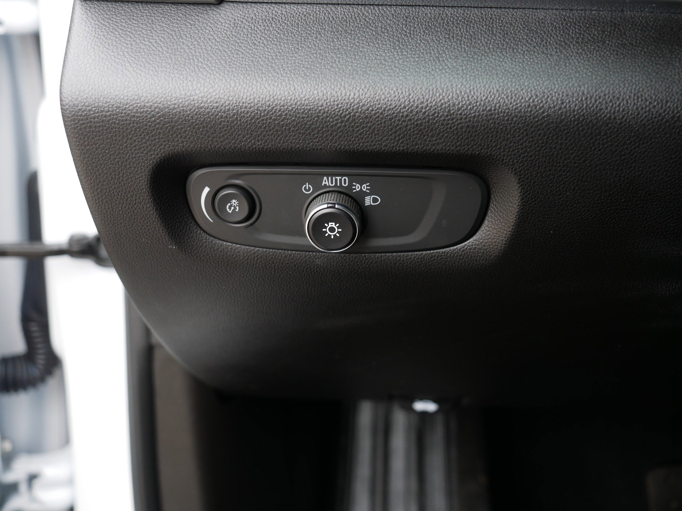 Used 2023 Chevrolet Traverse LT image 26