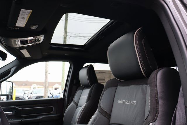 New 2026 RAM 3500 Laramie image 31