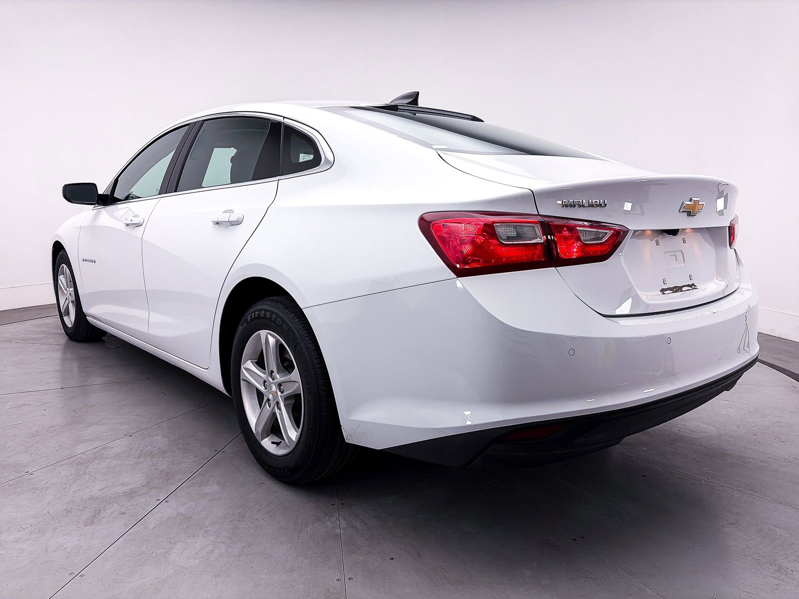 Used 2025 Chevrolet Malibu LS image 11