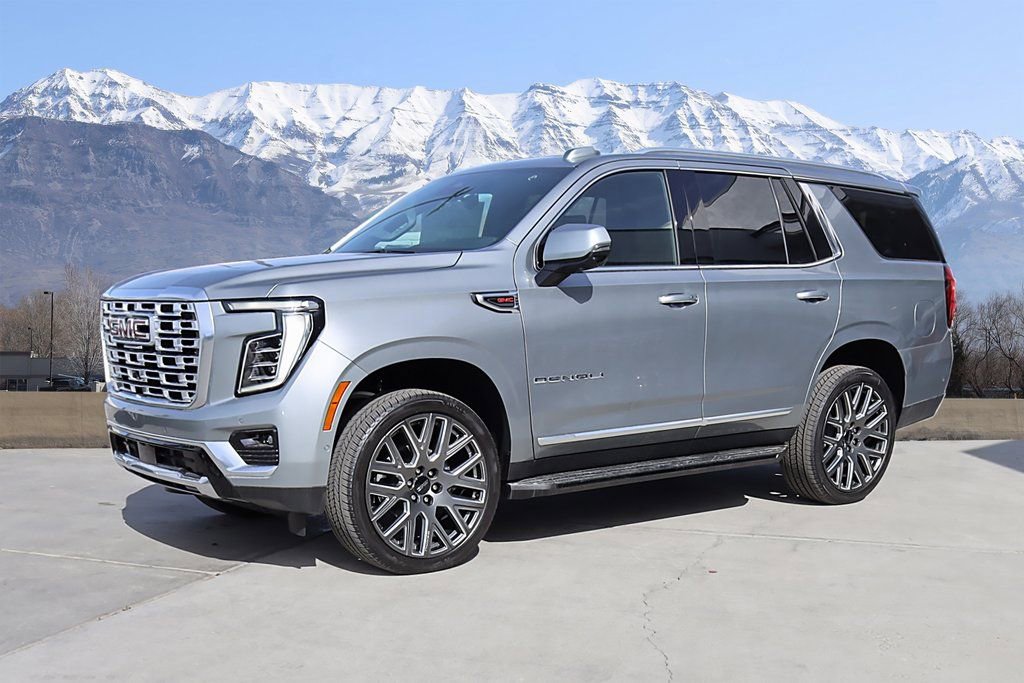New 2026 GMC Yukon Denali w/ Advanced Technology Package image 2