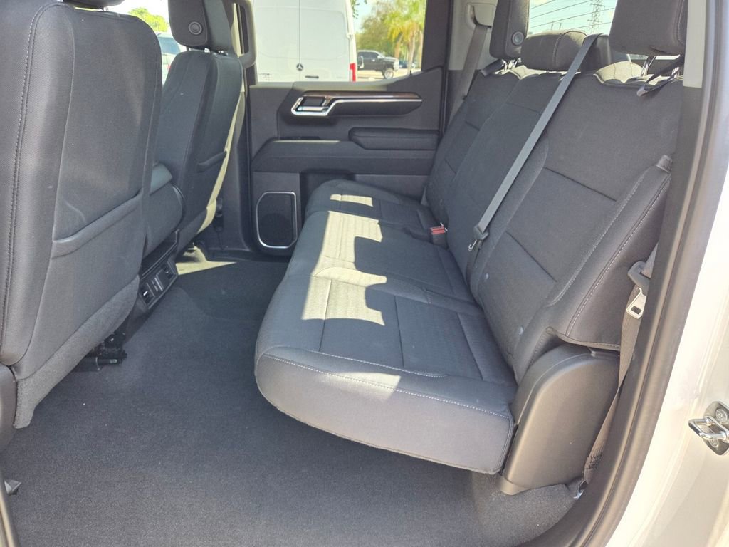 Certified 2023 Chevrolet Silverado 1500 LT AWD/4WD image 7