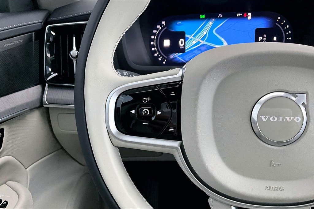 New 2026 Volvo XC90 B6 Ultra w/ Protection Package AWD/4WD image 12